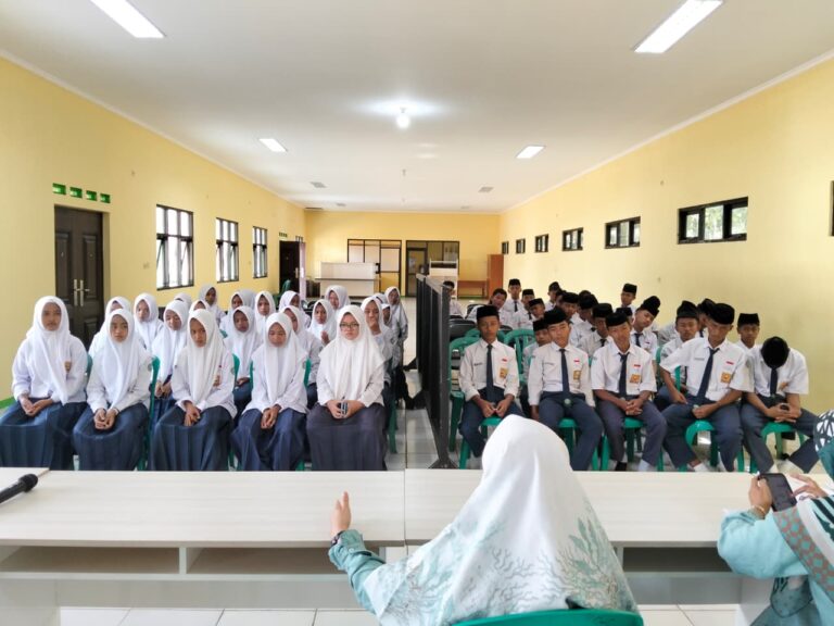 Kelulusan 1